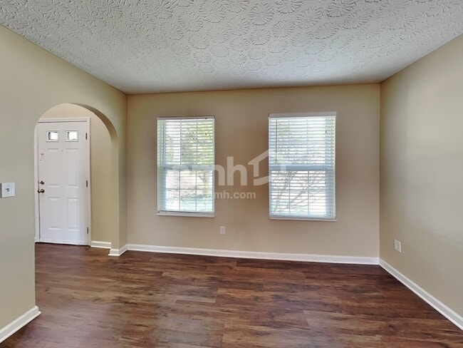 Building Photo - 130 Brittney Rd
