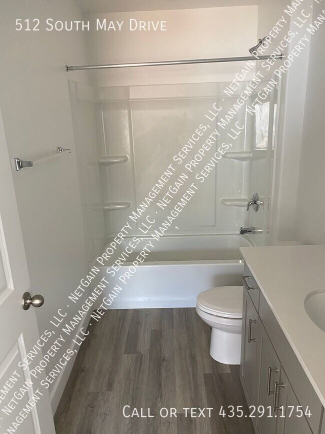 Foto del edificio - Brand New 3 Bedroom Old Sorrel Townhome