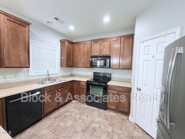 Foto del edificio - 536 Gooseberry Dr