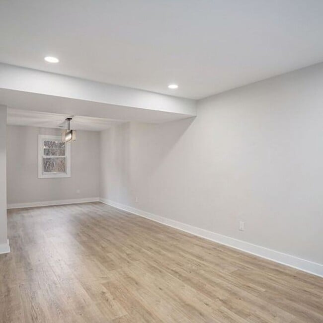 Foto del edificio - Beautifully updated 3 bedroom home in Ambl...