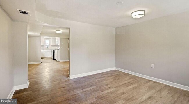 Foto del edificio - 1238 U St SE