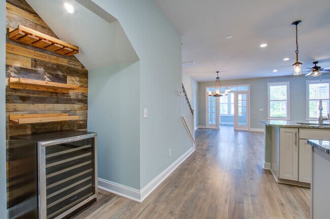 Foto del edificio - 2319 Watchtower Ln