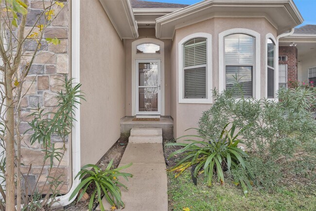 Foto del edificio - 111 Cove Pl