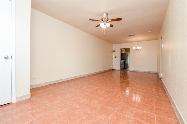 Building Photo - 15063 Woodforest Blvd