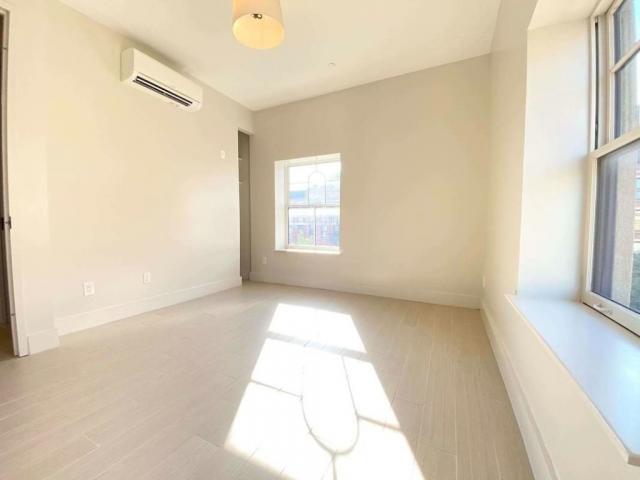 Building Photo - 2 bedroom in NEW YORK NY 10030