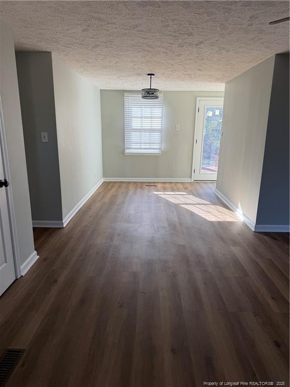 Foto del edificio - 415 Vass Rd