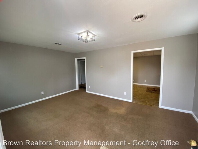 Building Photo - 2 br, 2 bath House - 246 James