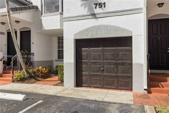 Foto del edificio - 751 SW 148th Ave