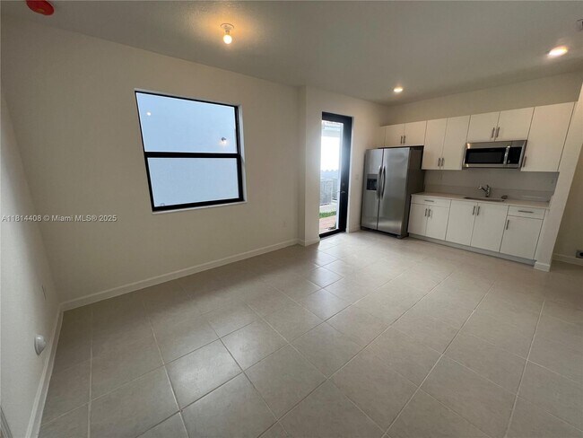 Building Photo - 11751 SW 248th Terrace