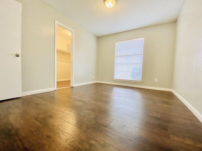 Building Photo - 2301 N Pecos St