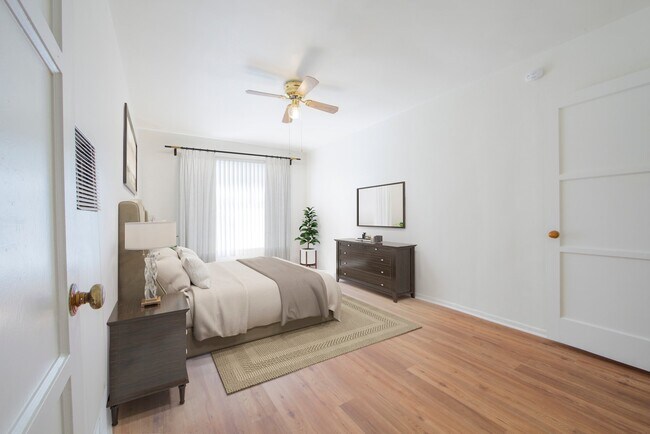 Foto del edificio - 729 Gayley Ave