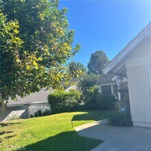 Building Photo - 14823 Maywood Dr