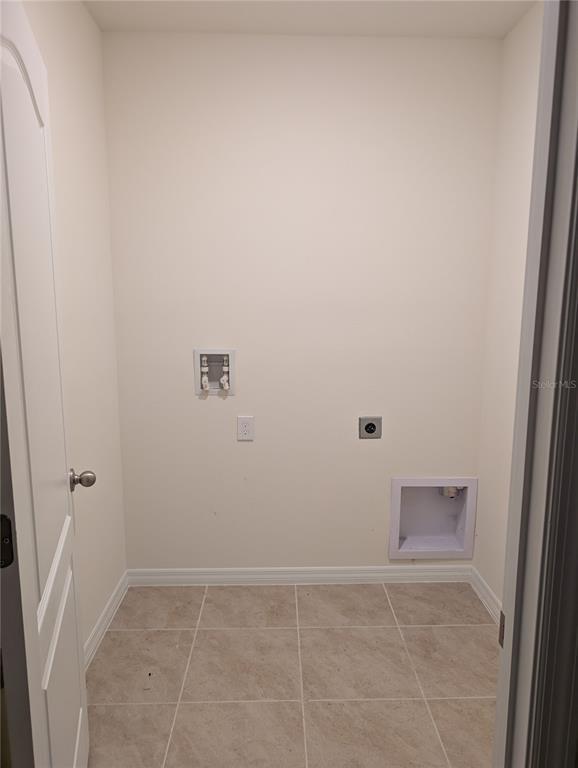 Building Photo - 3358 Aruba Wy