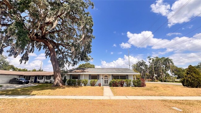 Building Photo - 4709 Redfern Dr
