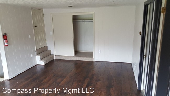 Building Photo - 46 Tritch Ln