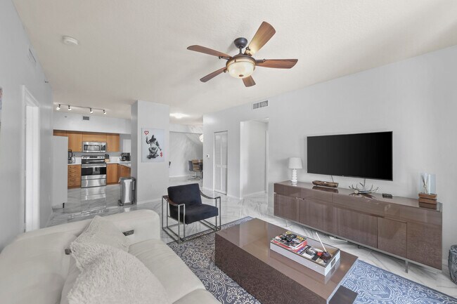 Foto del edificio - 250 NE 3rd Ave