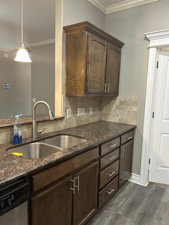 Foto del edificio - 5701 NW Valor Ave