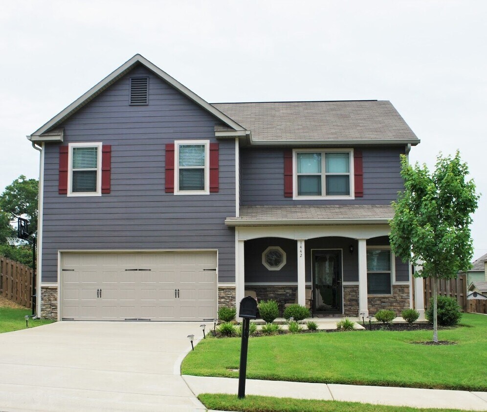 Primary Photo - Beautiful Oasis in Columbus (Pending Appli...