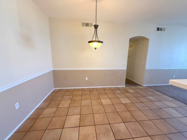 Building Photo - SPACIOUS 3BED/2BA CONDO ON THE 2ND FLOOR IN NORTH SUMMERLIN!