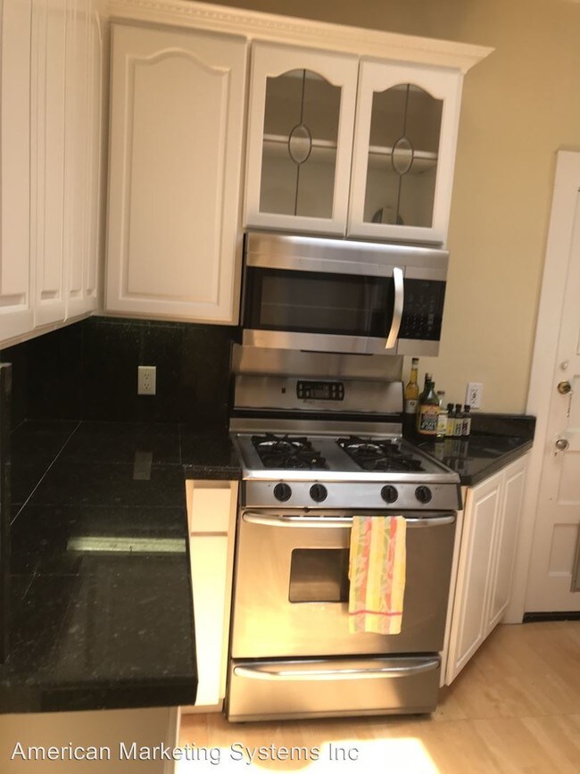 Foto del edificio - 1 br, 1 bath House - 3241 Gough Street #4
