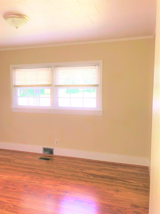 8625 Old Beulah Rd, Kenly, NC 27542 House Rental in Kenly, NC