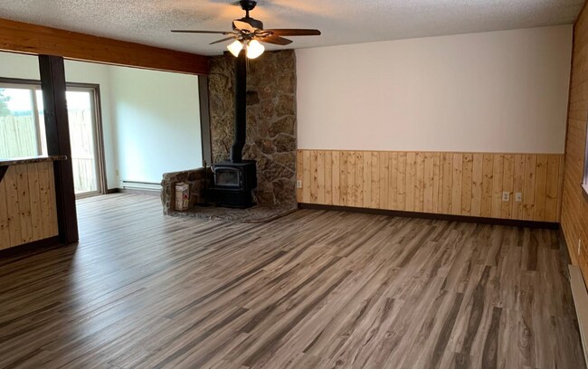 Foto del edificio - 577 E Golf Pl