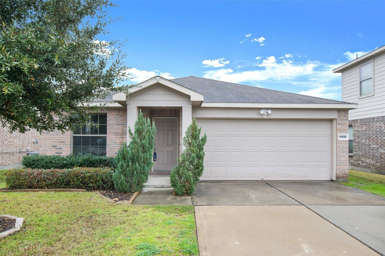 Primary Photo - 15426 Sableton Crest Ln