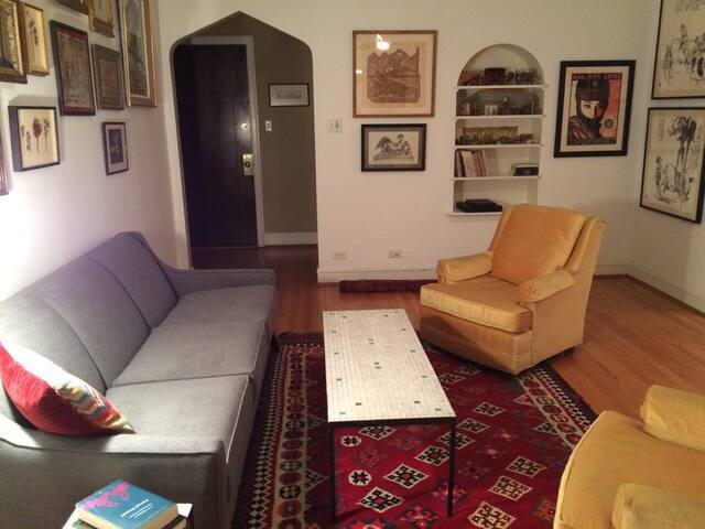 Foto del edificio - 1459 W Elmdale Ave