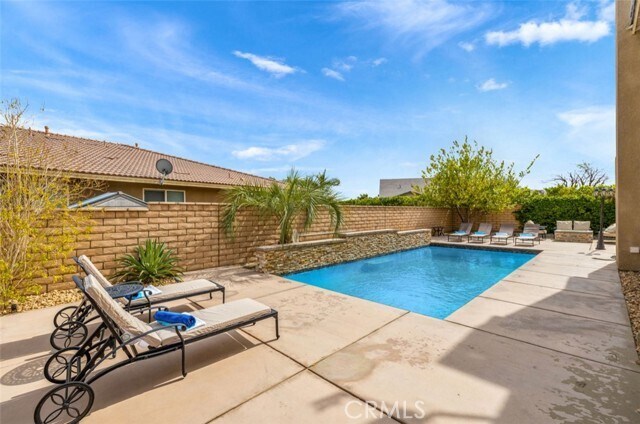 Building Photo - 79943 Dewsbury Dr