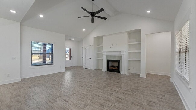 Foto del edificio - 147 N Banner Ave