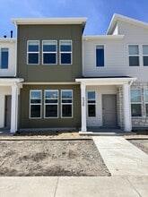 Building Photo - 526 S 1215 W