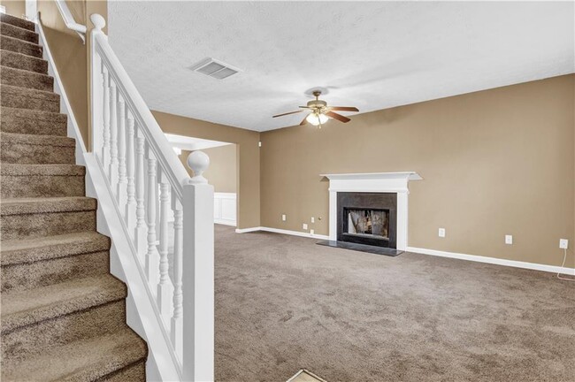 Building Photo - 2628 Patriots Rd
