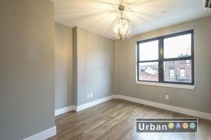 Building Photo - 2019 Union St