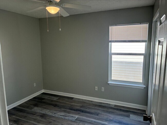 Building Photo - 11717 Cabana Ct