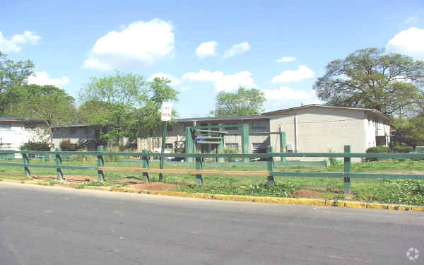 Building Photo - Magnolia Place Apartments