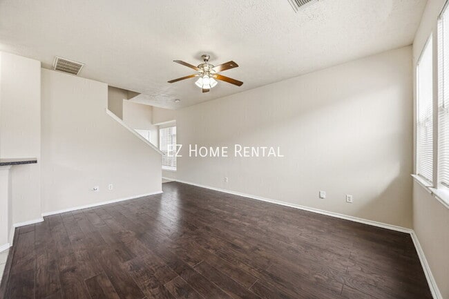 Photo - 14322 Mooreview Ln Townhome