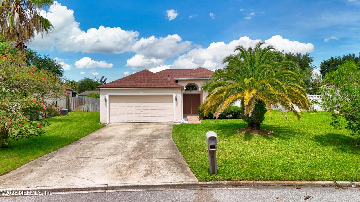 Foto principal - 1969 Willesdon Dr W