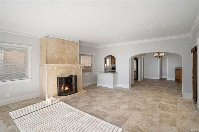 Foto del edificio - 1616 E Ocean Blvd