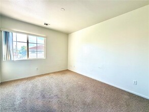 Building Photo - 8700 Raindrop Canyon Ave