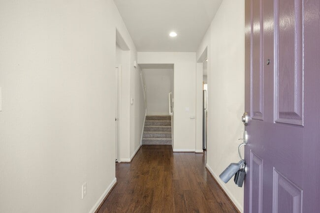 Building Photo - 501 Dolcetto Ct