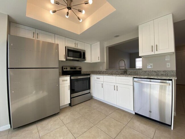 Building Photo - 12018 Pepperdine Pl