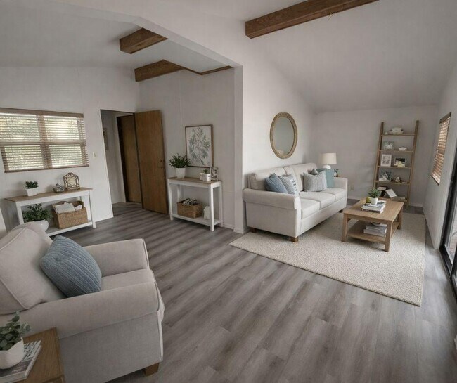 Foto del edificio - 7246 FL-44