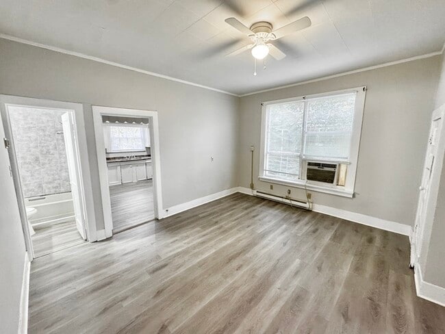 Building Photo - 3592 Vivia Ave