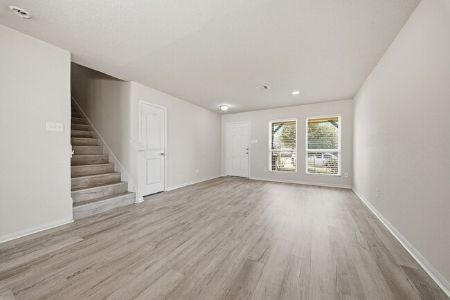 Building Photo - 1031 Carolina Wren Cir
