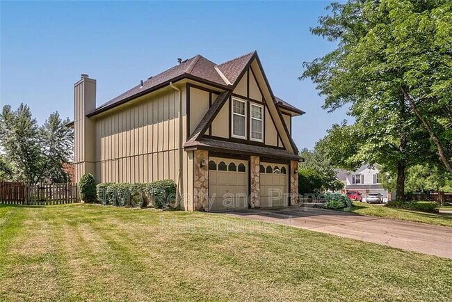 Foto del edificio - 3521 Remington Ln