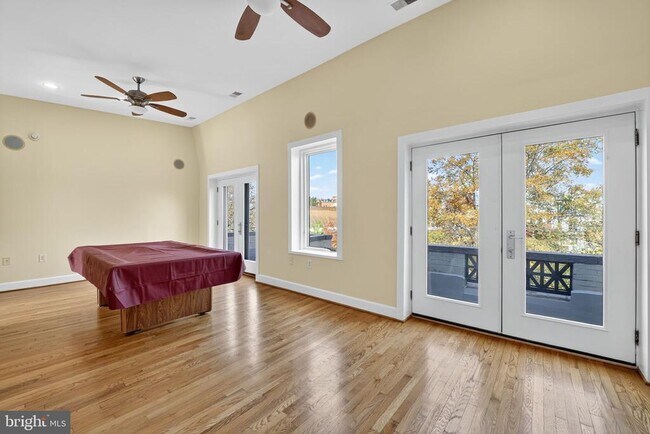 Foto del edificio - 1000 Park Rd NW