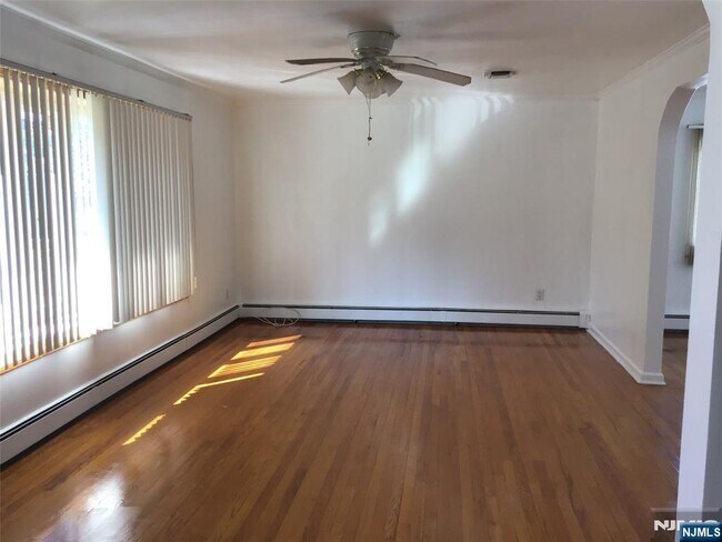 Foto del edificio - 1104 Glen Rd