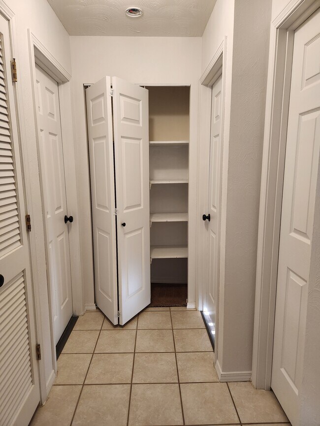 Hallway with Closet - 5477 Country Club Rd