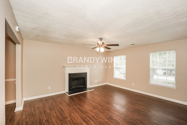 Foto del edificio - 1041 Quail Hunt Dr