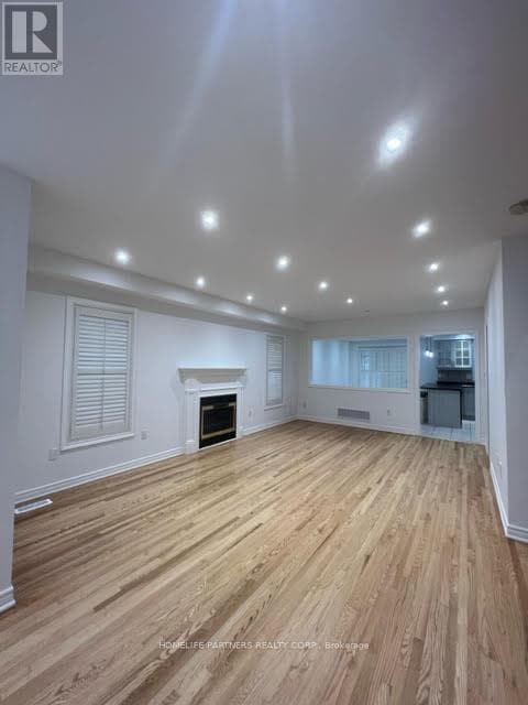 Building Photo - 38 Stone Palace Way